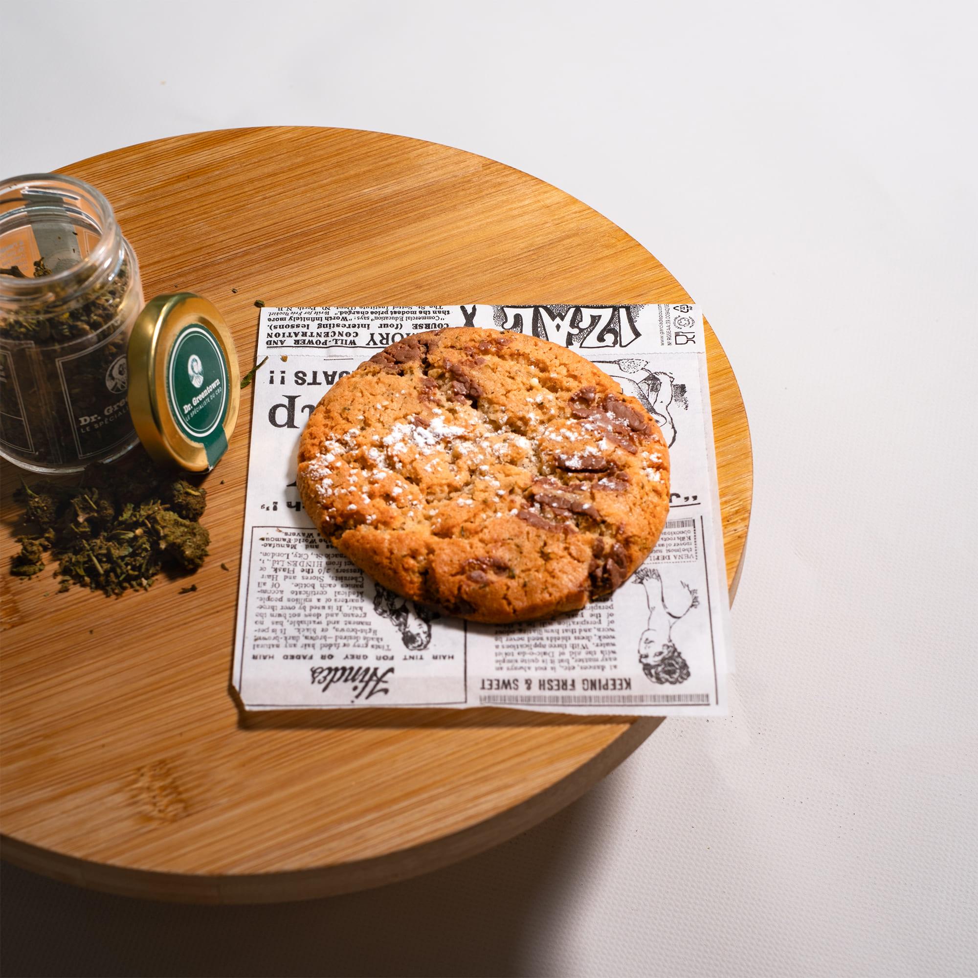 photo non crontactuelle: Le Cookies CBD